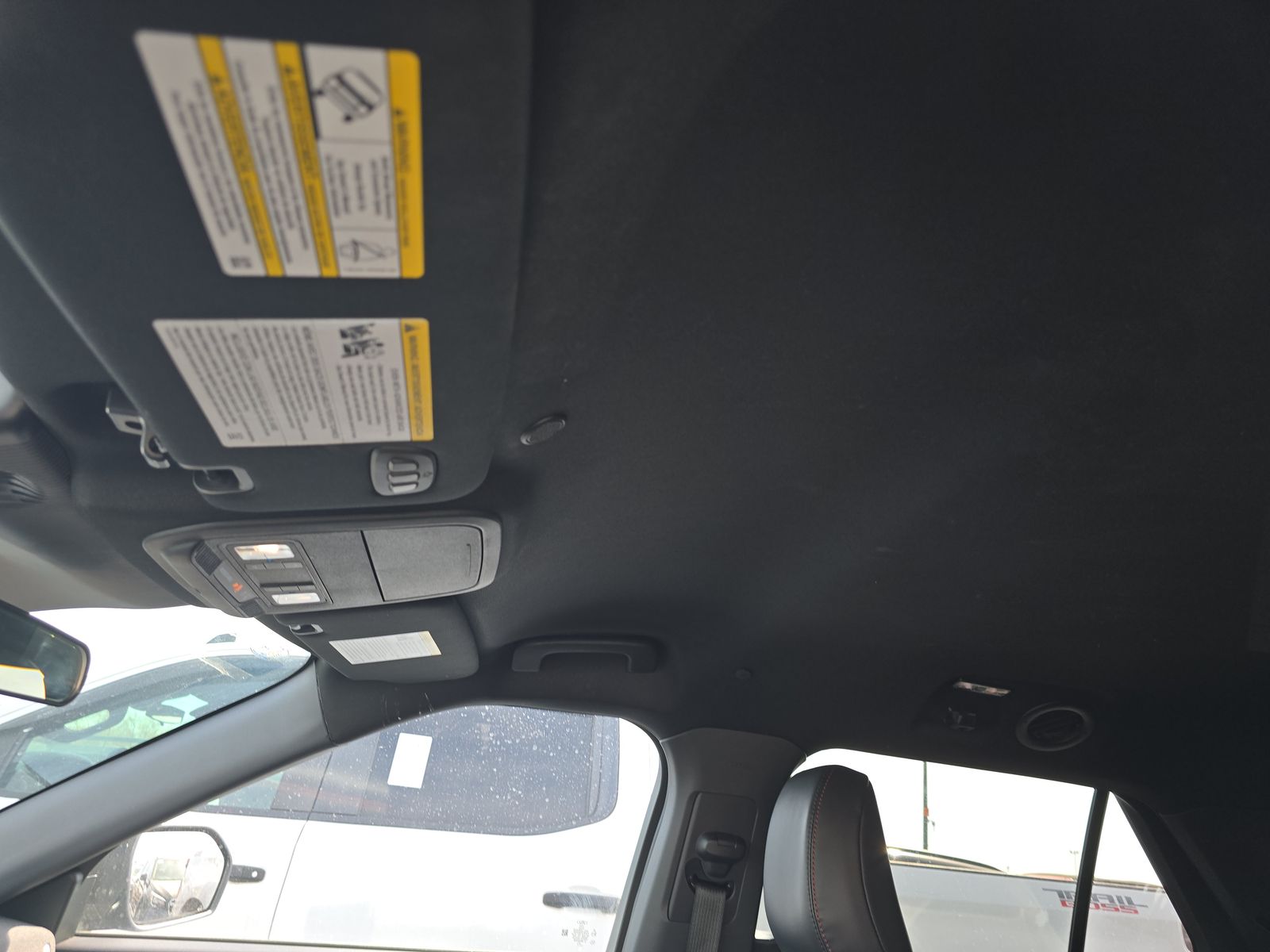 2025 Ford Explorer ST-Line AWD