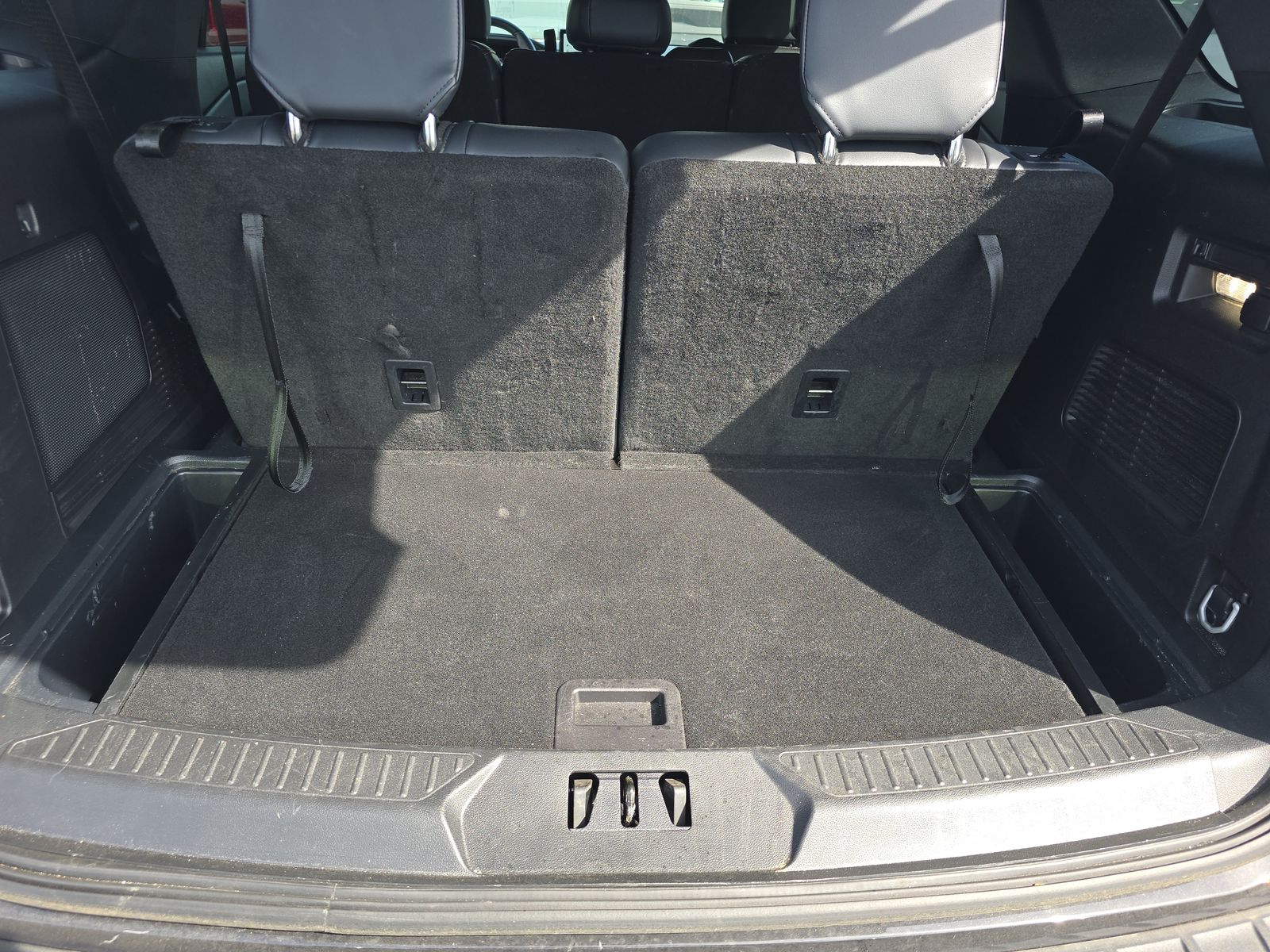 2025 Ford Explorer ST-Line AWD