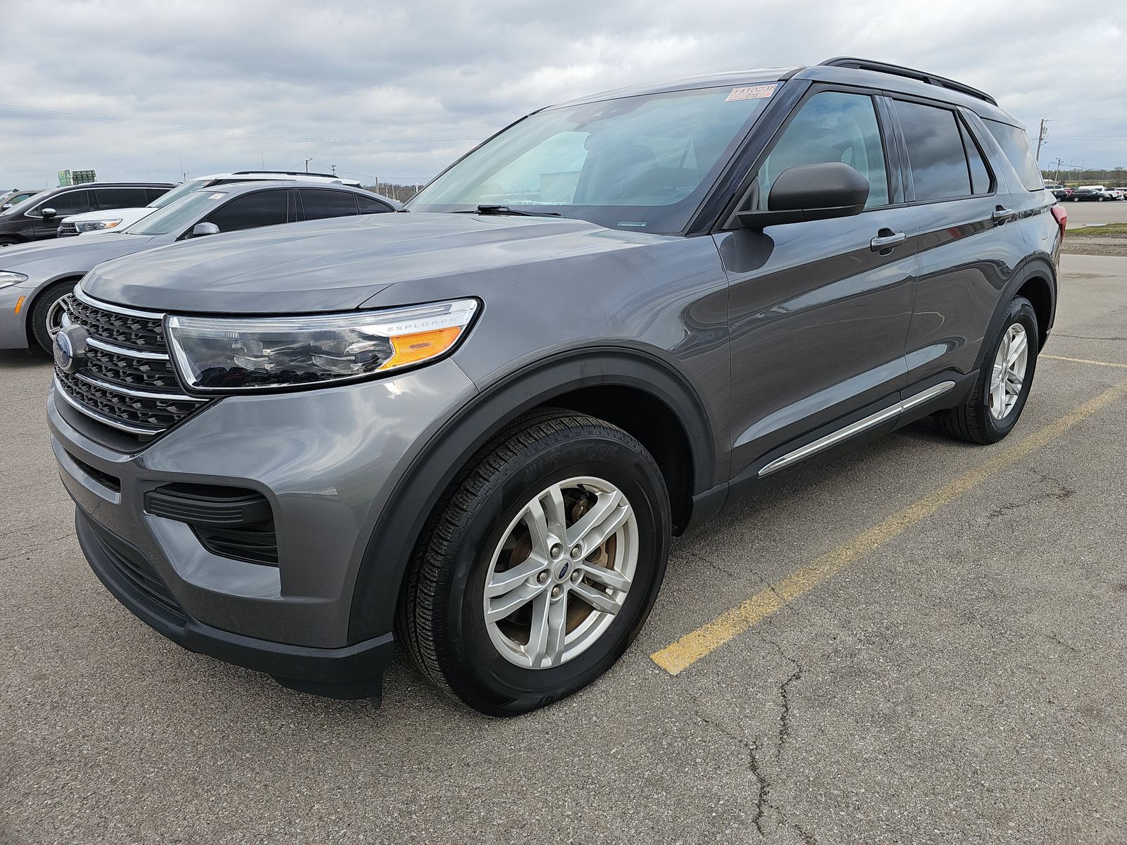 2022 Ford Explorer XLT RWD