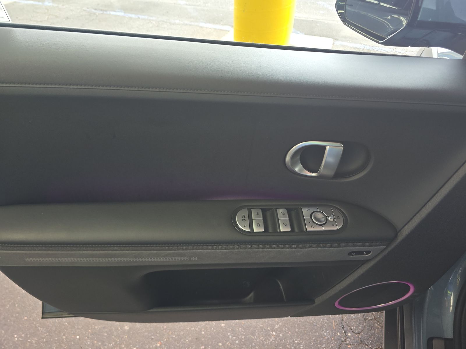 HYUNDAI LIMITED - 10