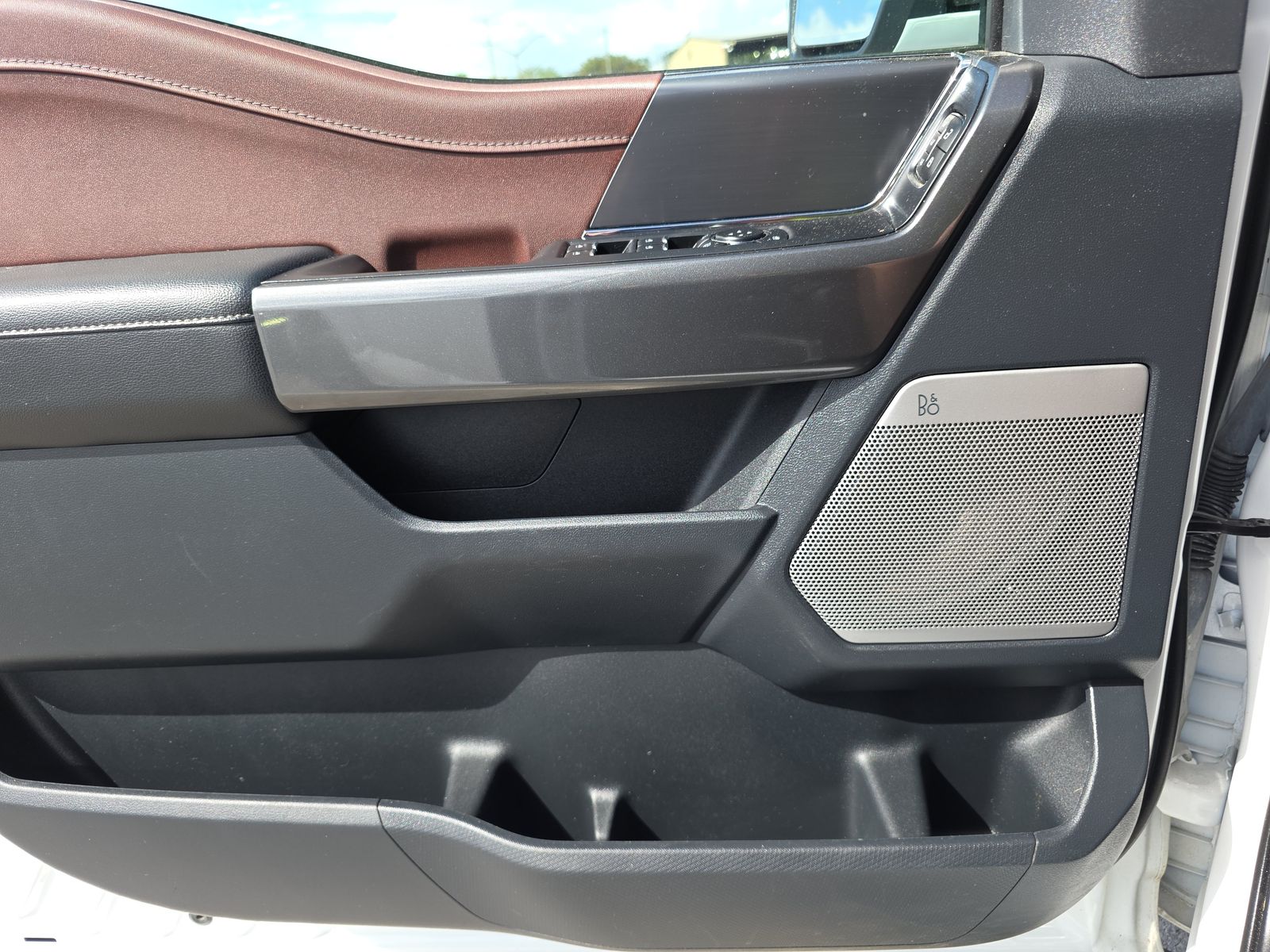 2023 Ford F-150 Lariat AWD