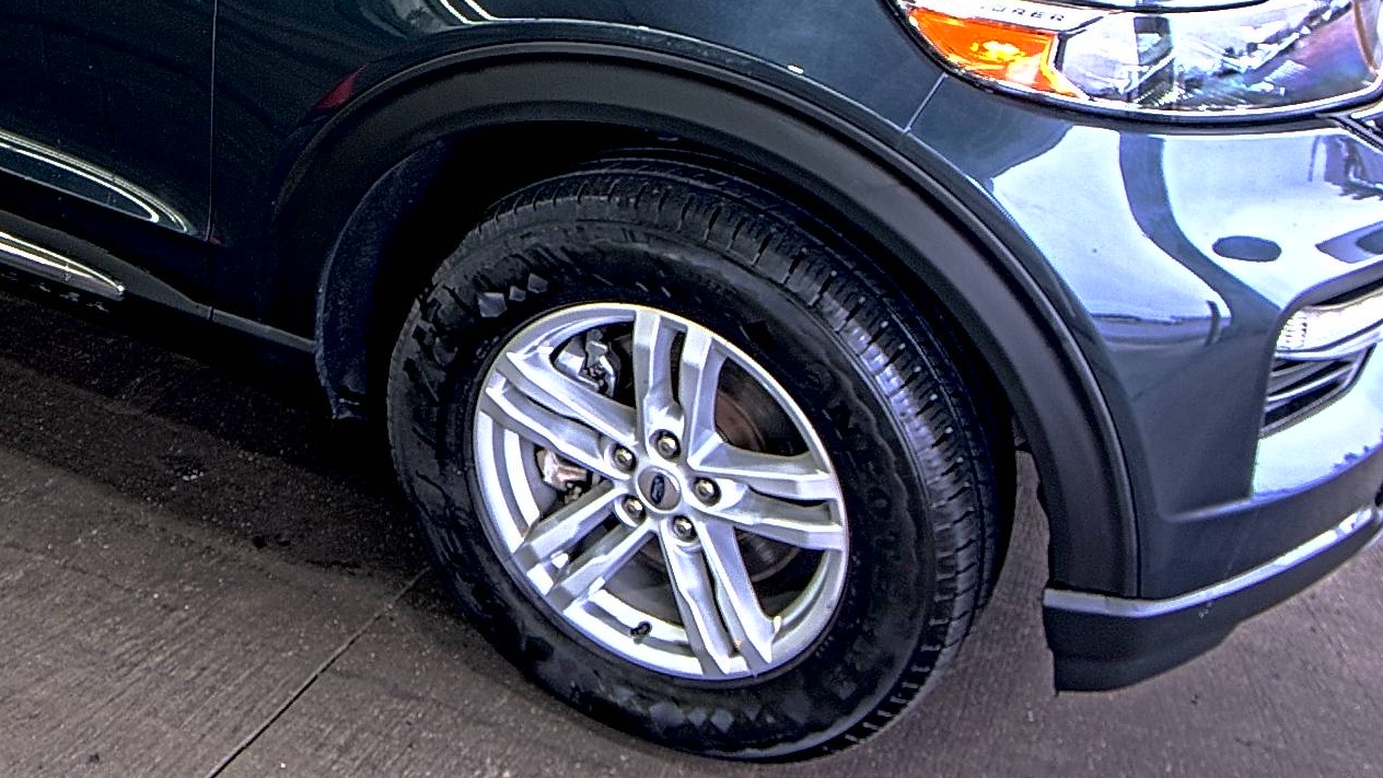 2023 Ford Explorer XLT AWD