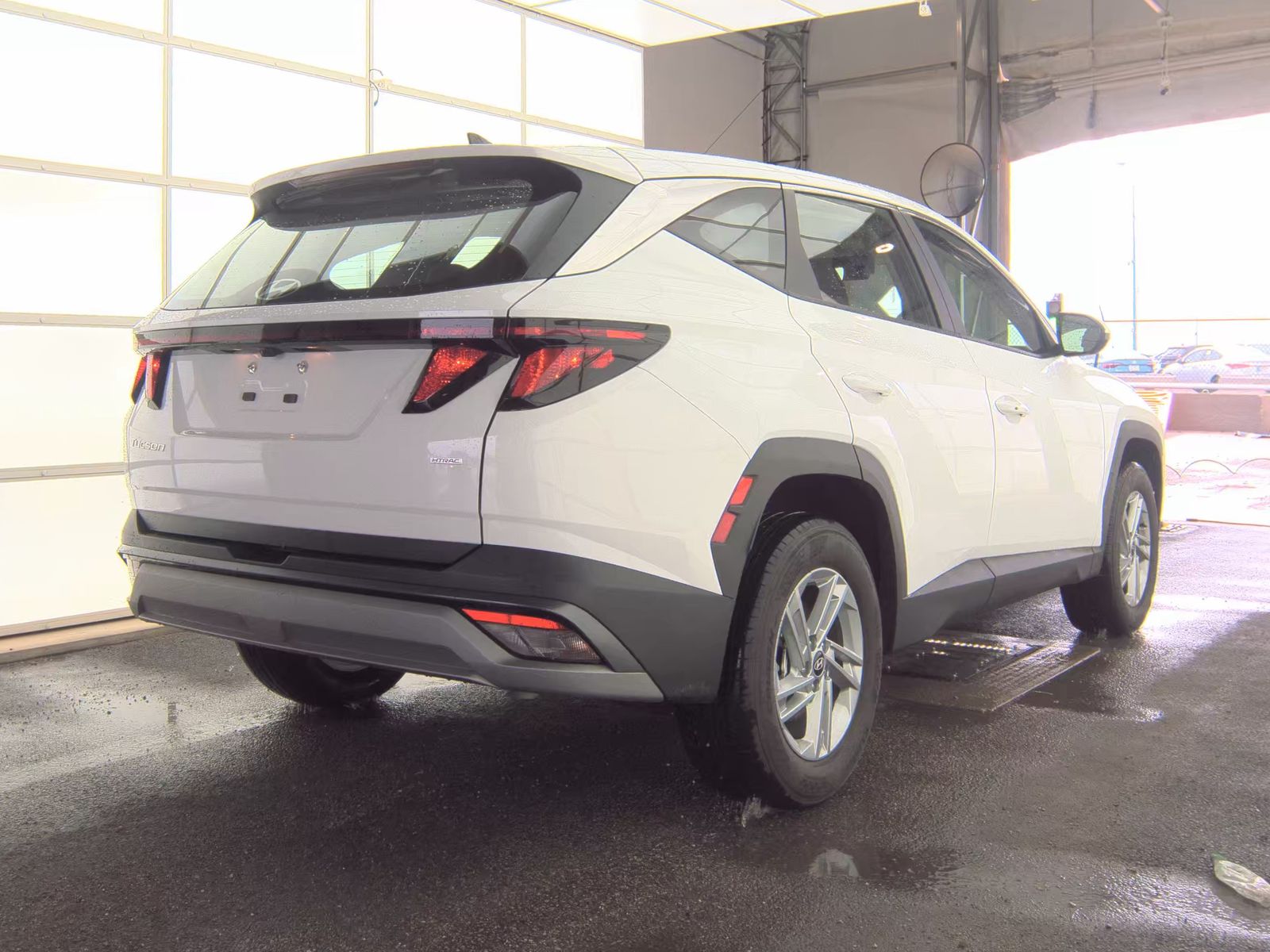 HYUNDAI TUCSON - 6