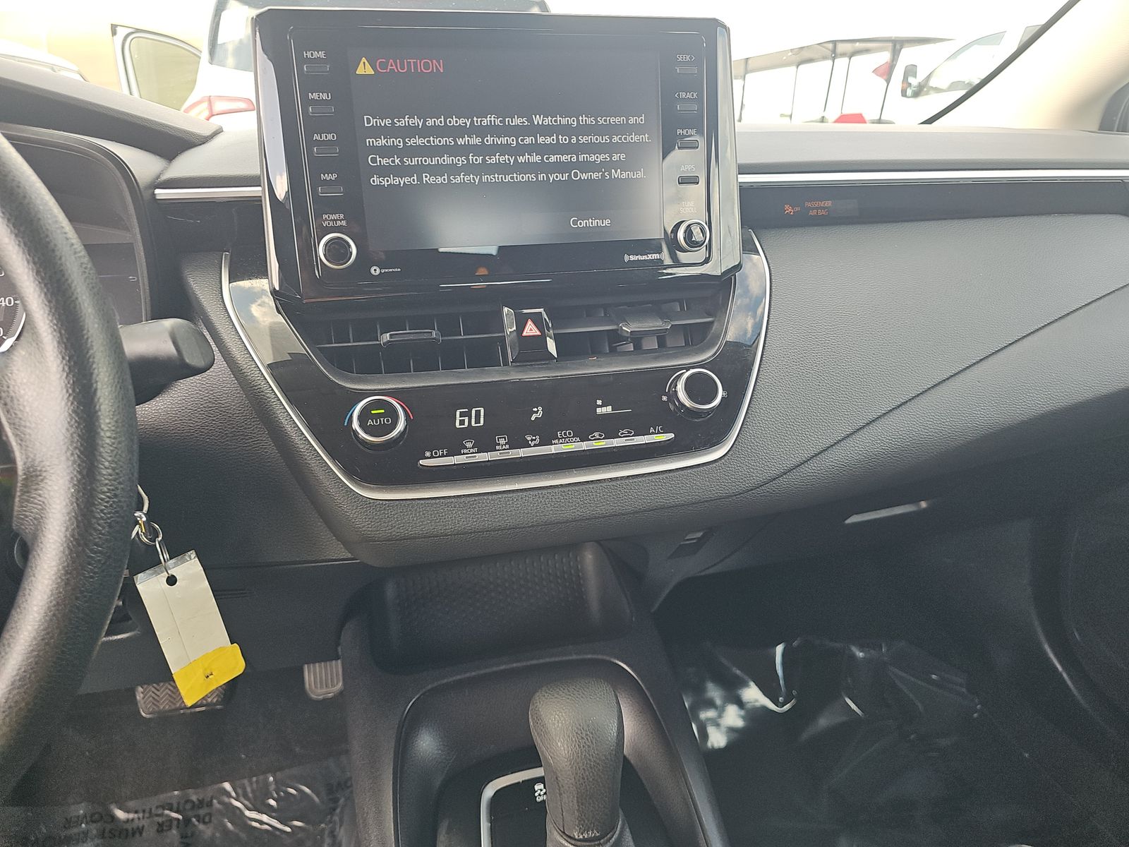 2022 Toyota Corolla LE FWD