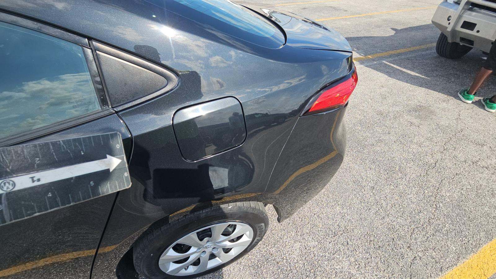 2022 Toyota Corolla LE FWD