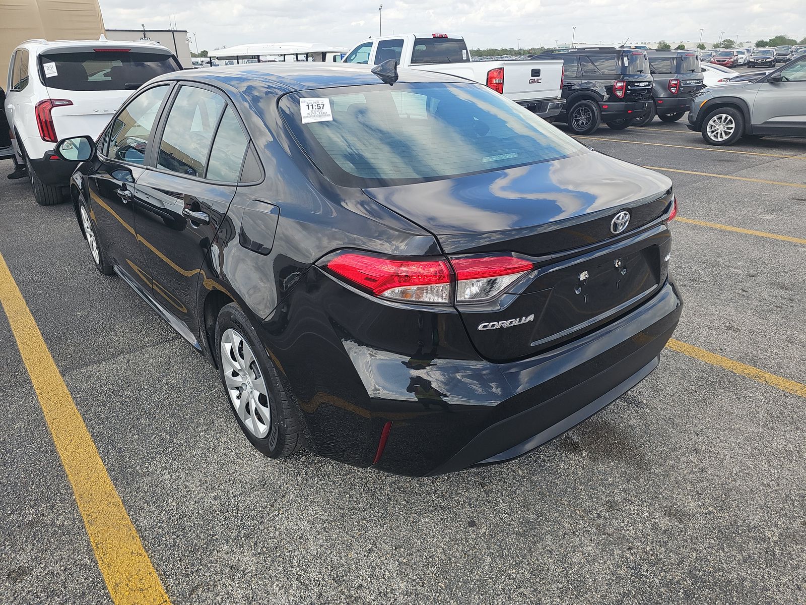 2022 Toyota Corolla LE FWD