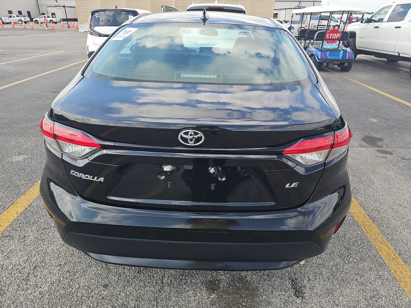 2022 Toyota Corolla LE FWD