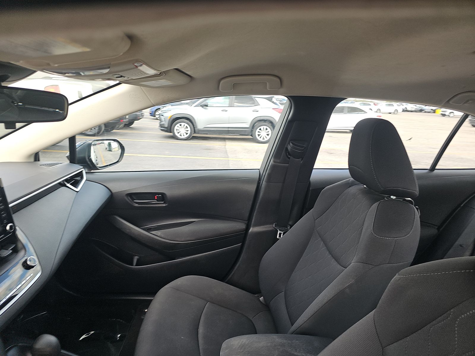 2022 Toyota Corolla LE FWD