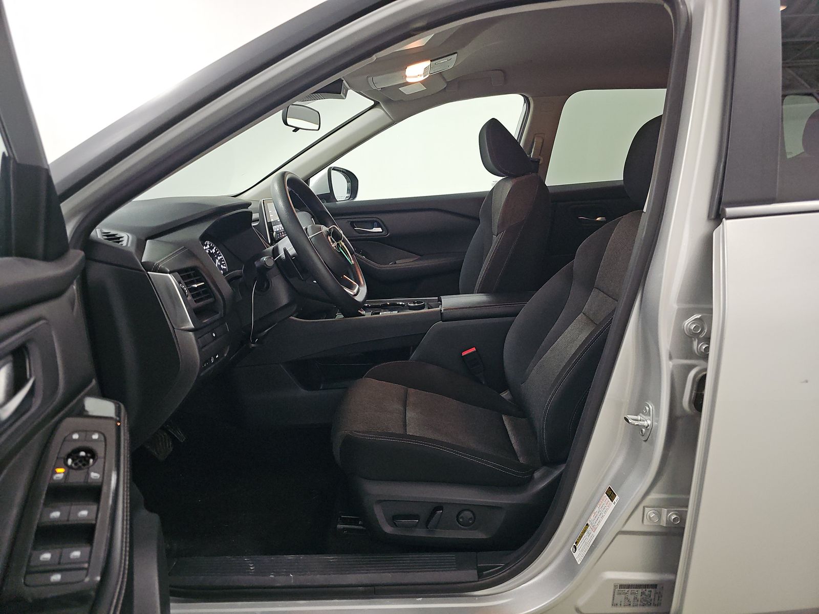 2024 Nissan Rogue SV AWD