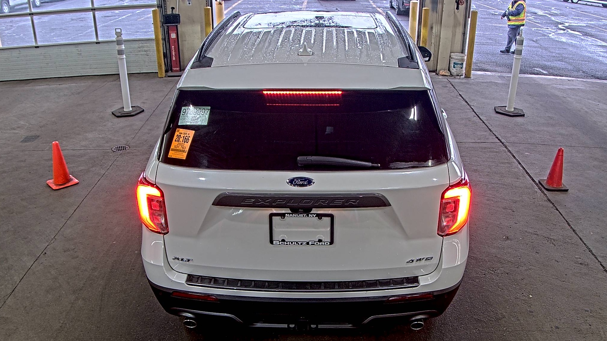 2022 Ford Explorer XLT AWD