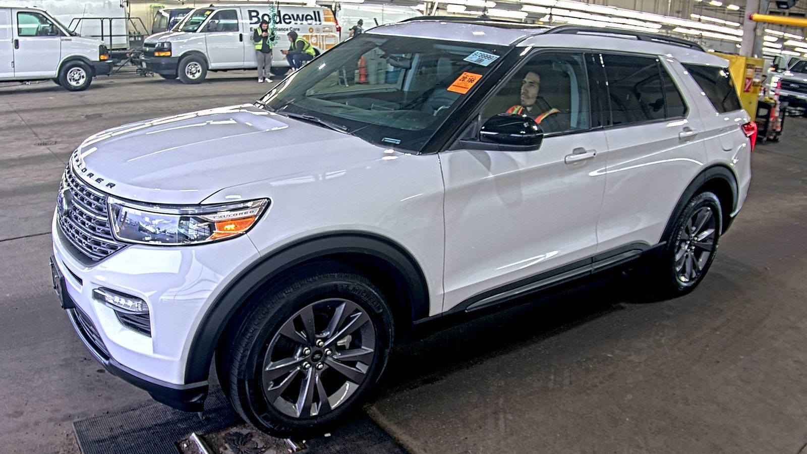 2022 Ford Explorer XLT AWD