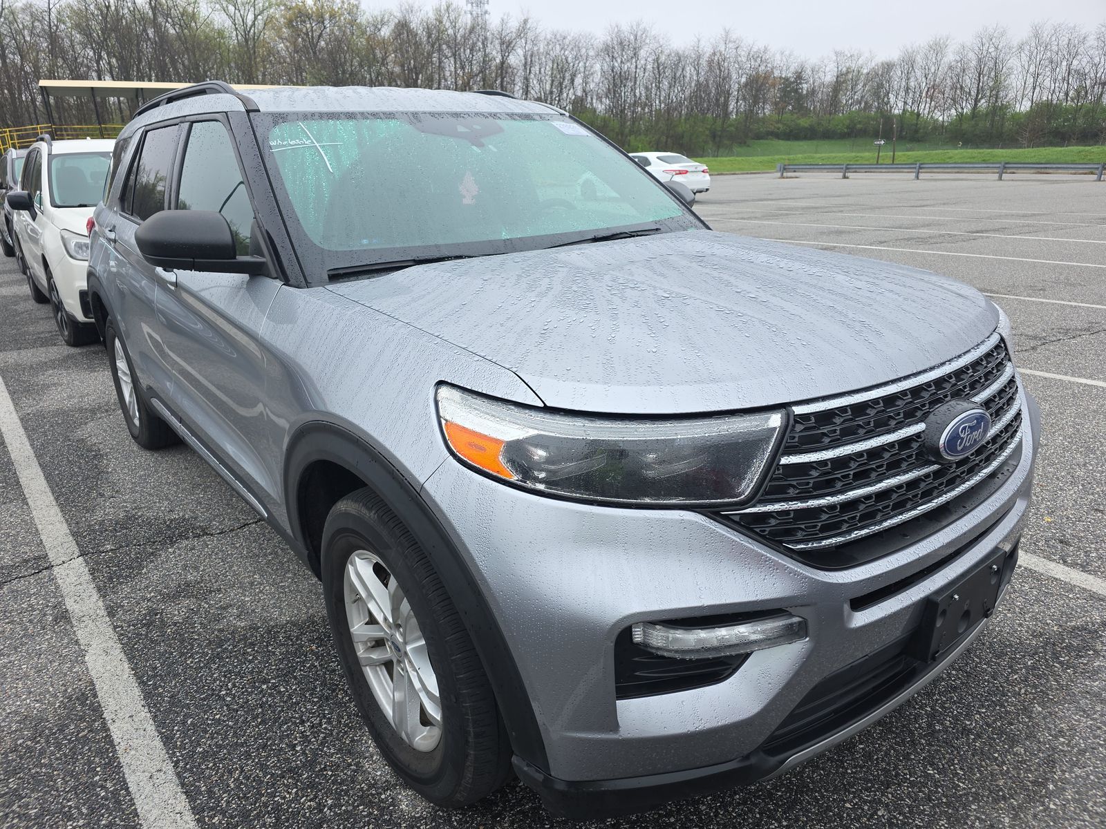 FORD EXPLORER - 4