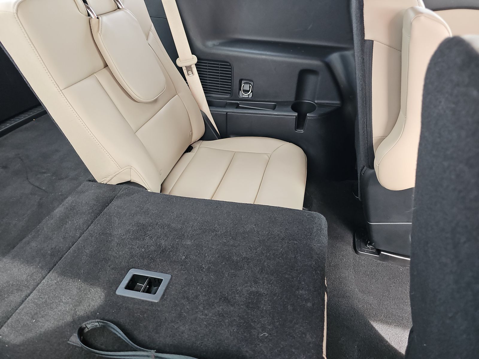 2023 Ford Explorer XLT AWD