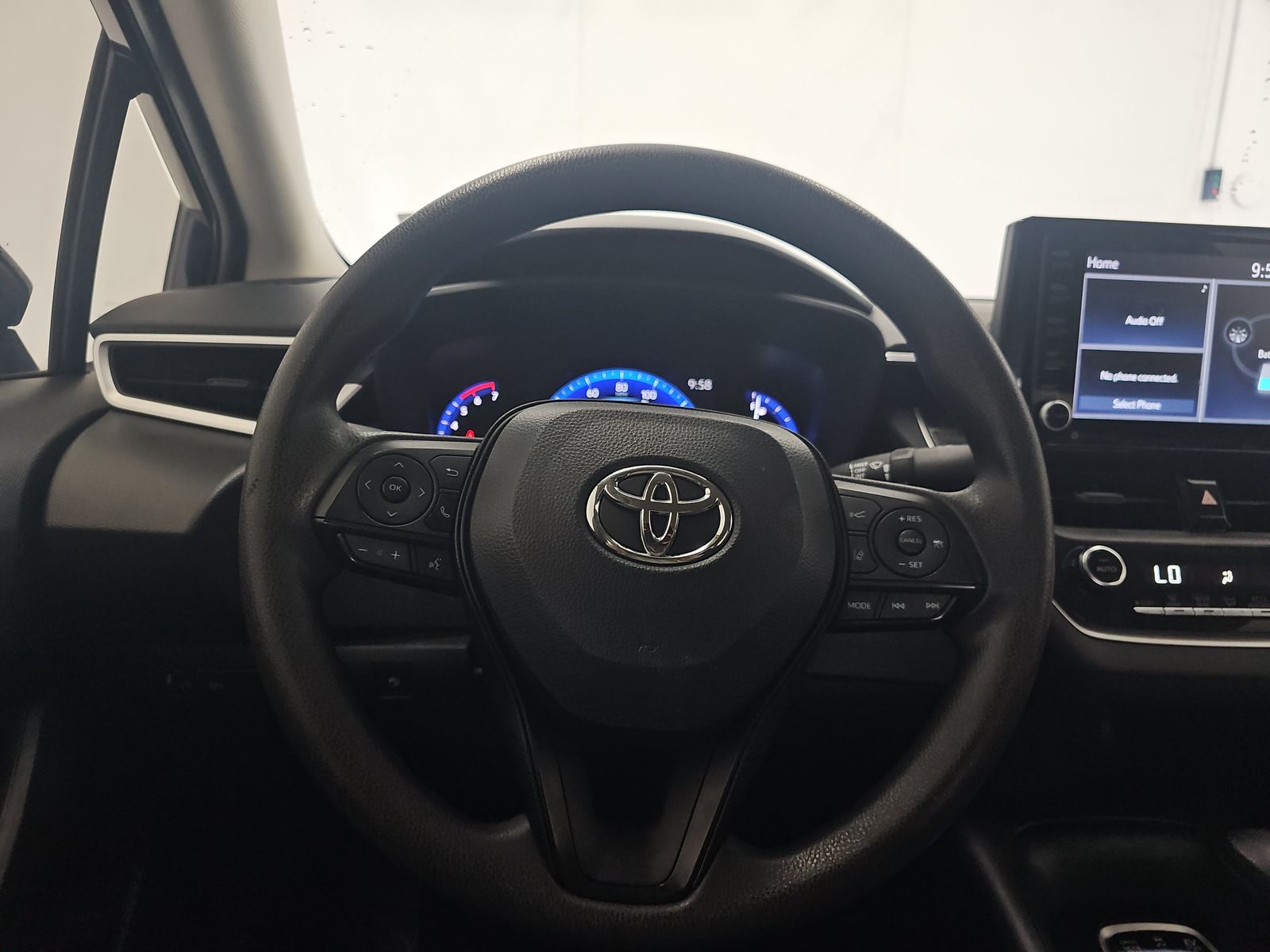2022 Toyota Corolla Hybrid LE FWD