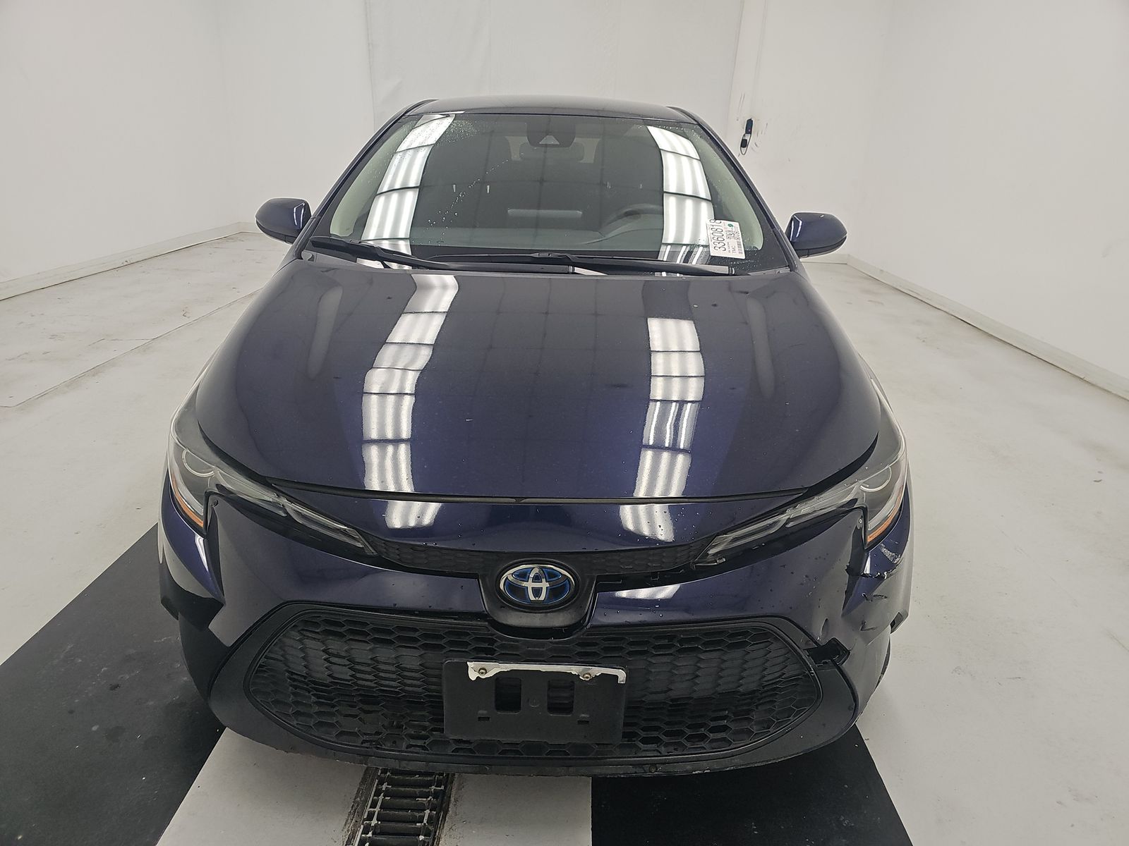 2022 Toyota Corolla Hybrid LE FWD