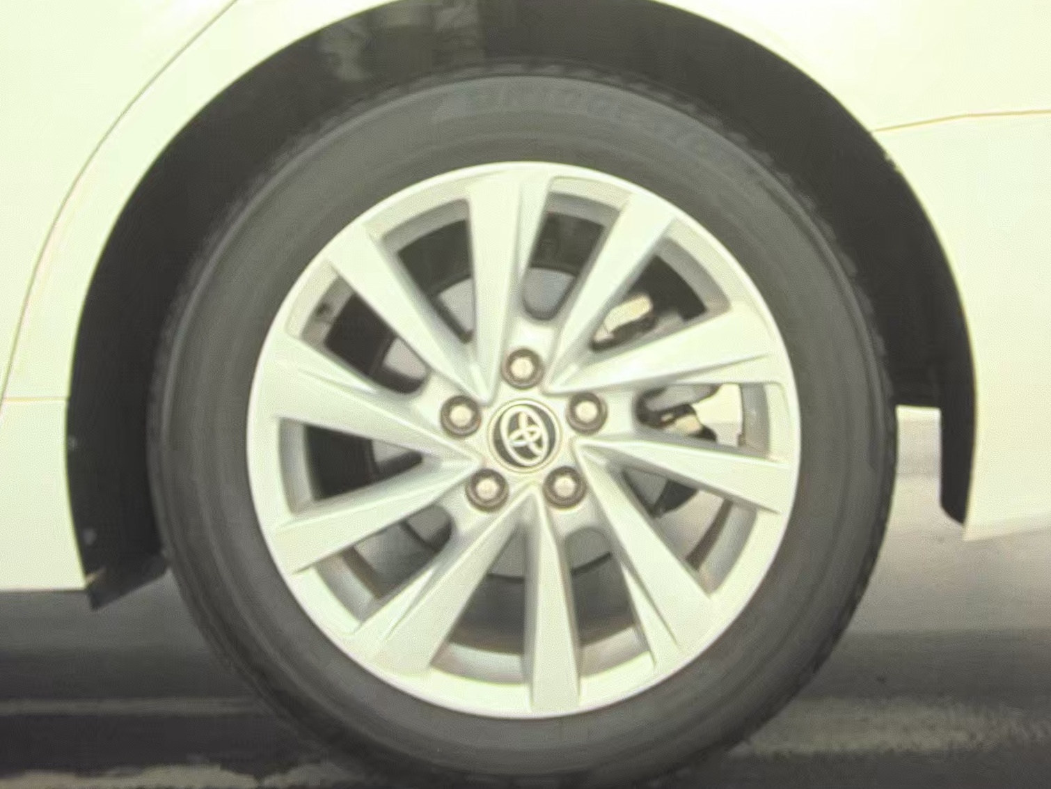 2023 Toyota Camry LE FWD