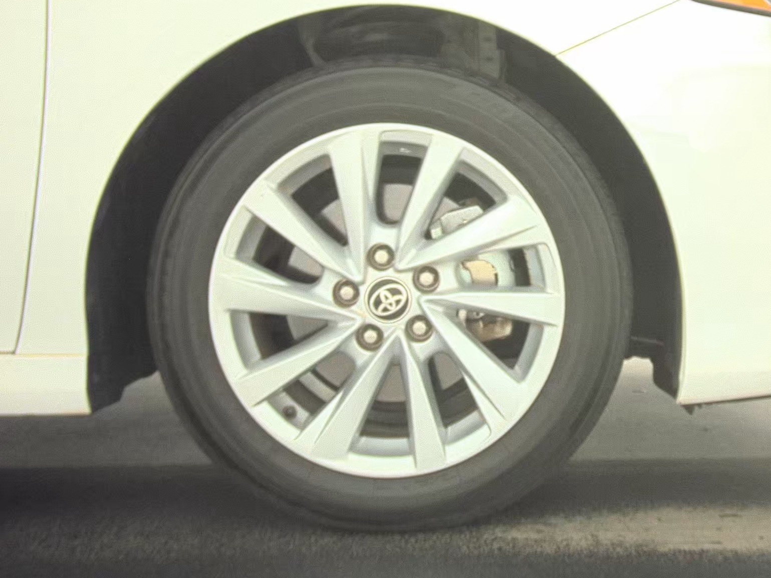 2023 Toyota Camry LE FWD