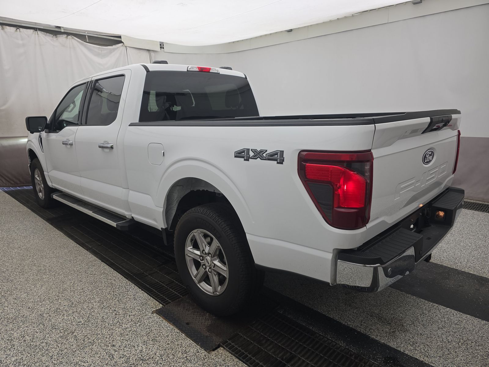 2024 Ford F-150 XLT AWD