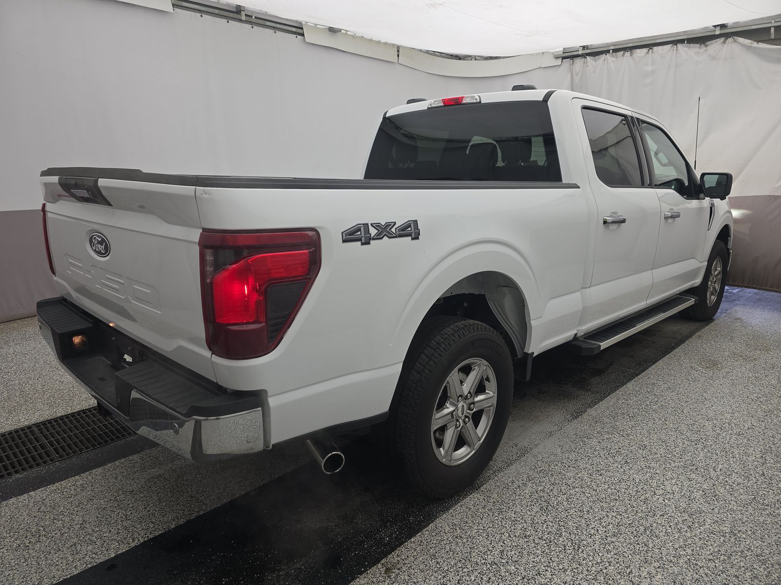 2024 Ford F-150 XLT AWD