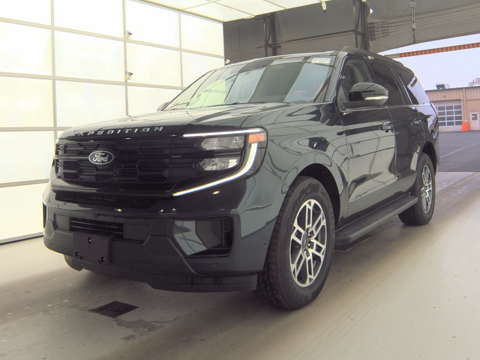 FORD EXPEDITION - 1