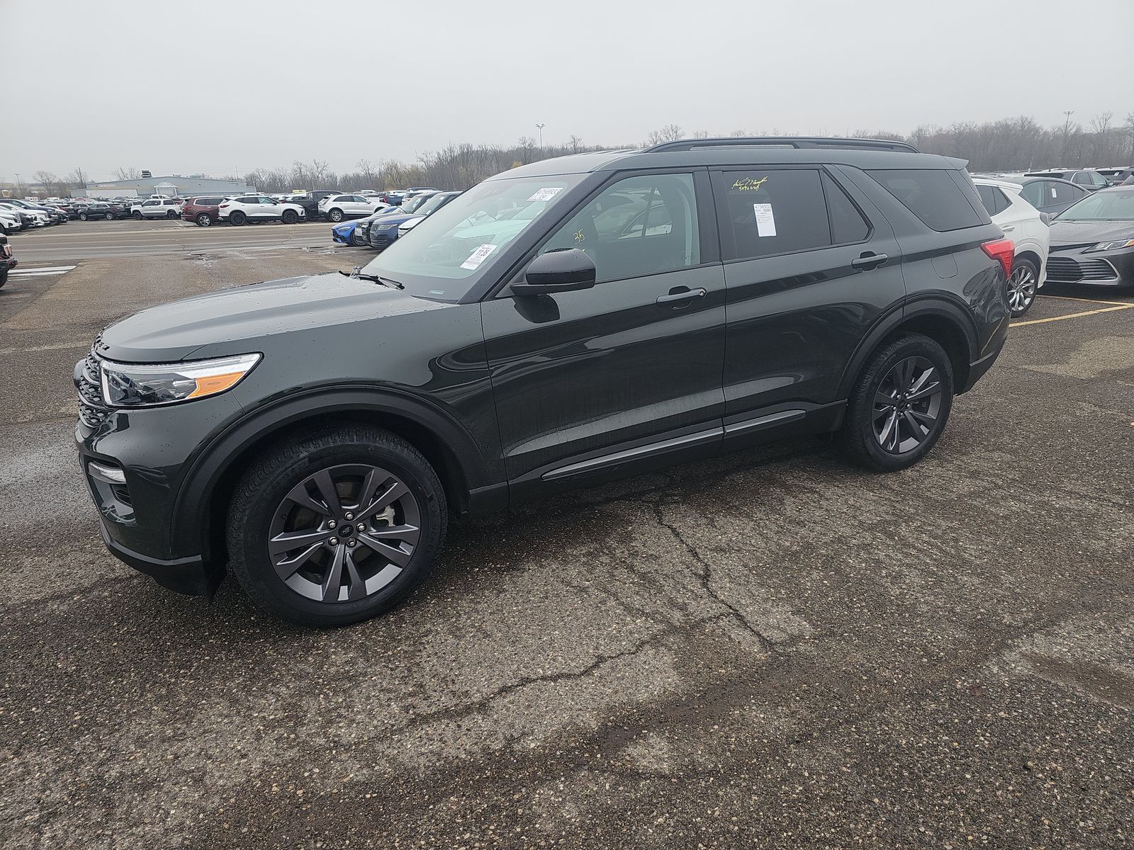 2024 Ford Explorer XLT AWD
