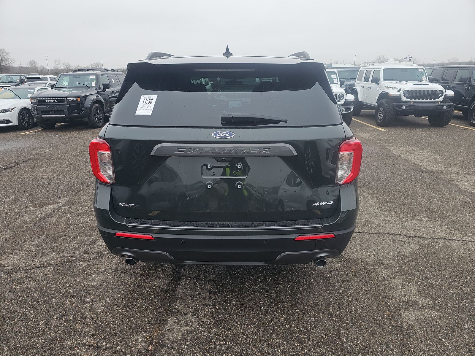 2024 Ford Explorer XLT AWD