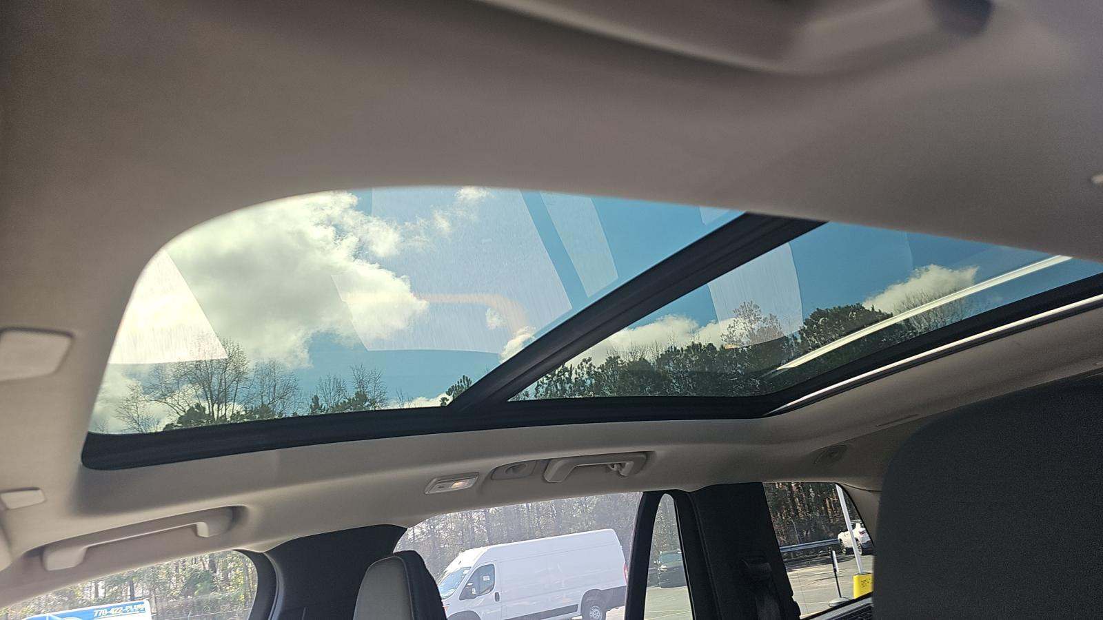 2025 Volvo XC90 B6 Plus AWD