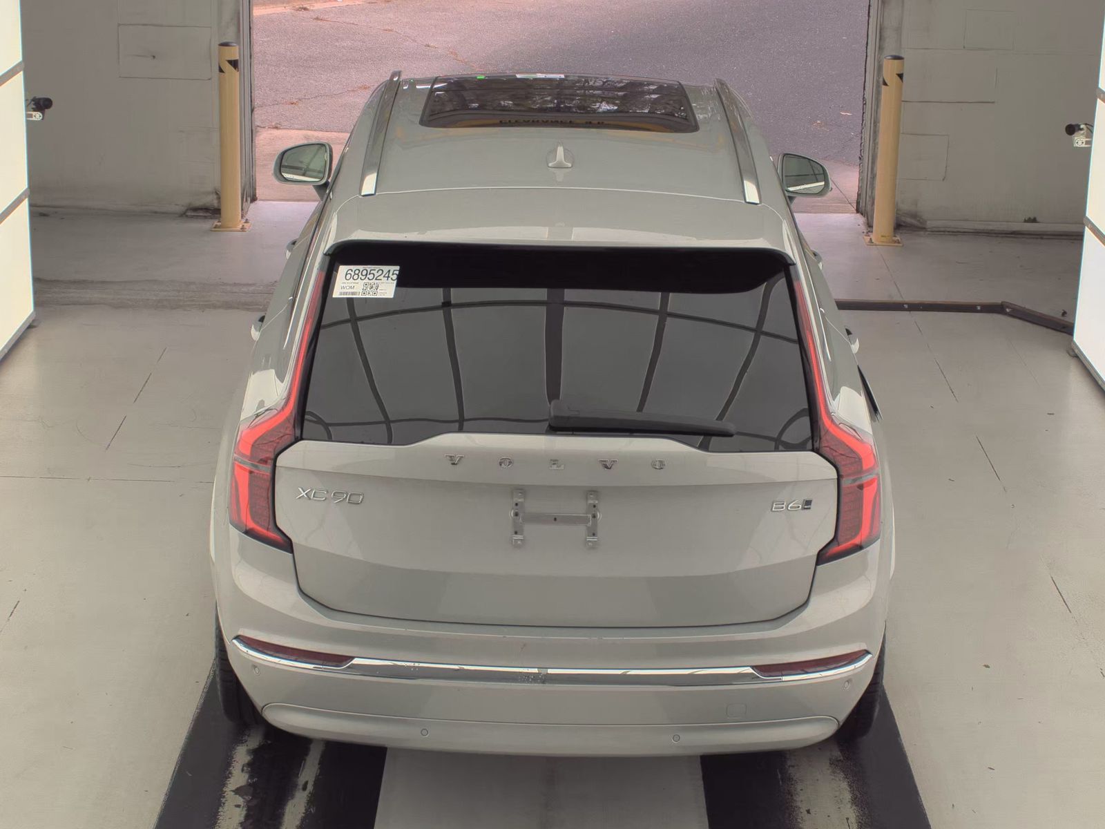 2025 Volvo XC90 B6 Plus AWD