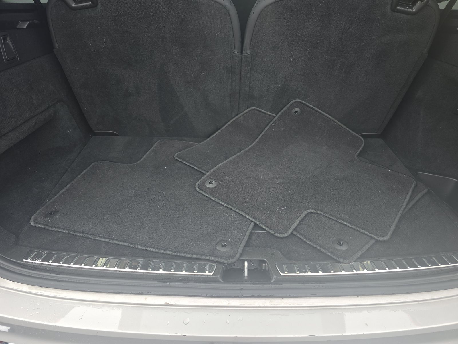 2025 Volvo XC90 B6 Plus AWD