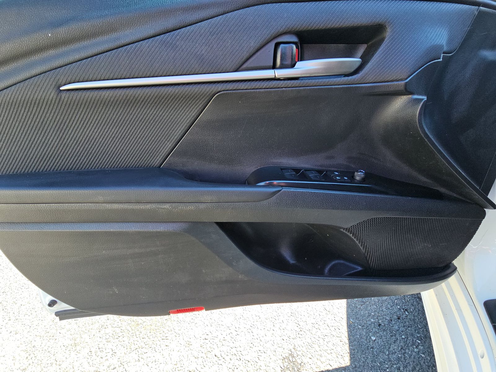 2025 Toyota Camry SE FWD