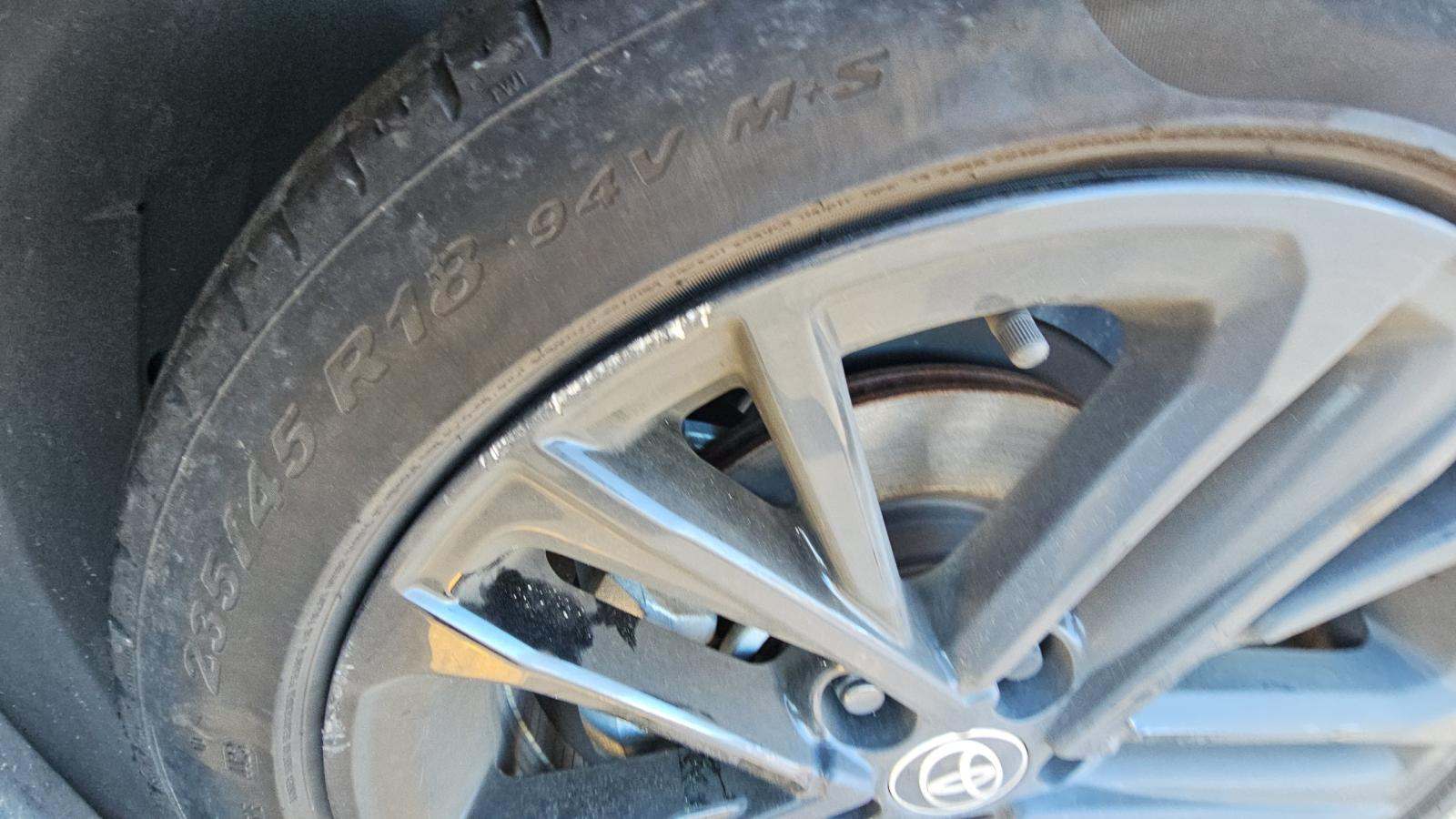 2025 Toyota Camry SE FWD