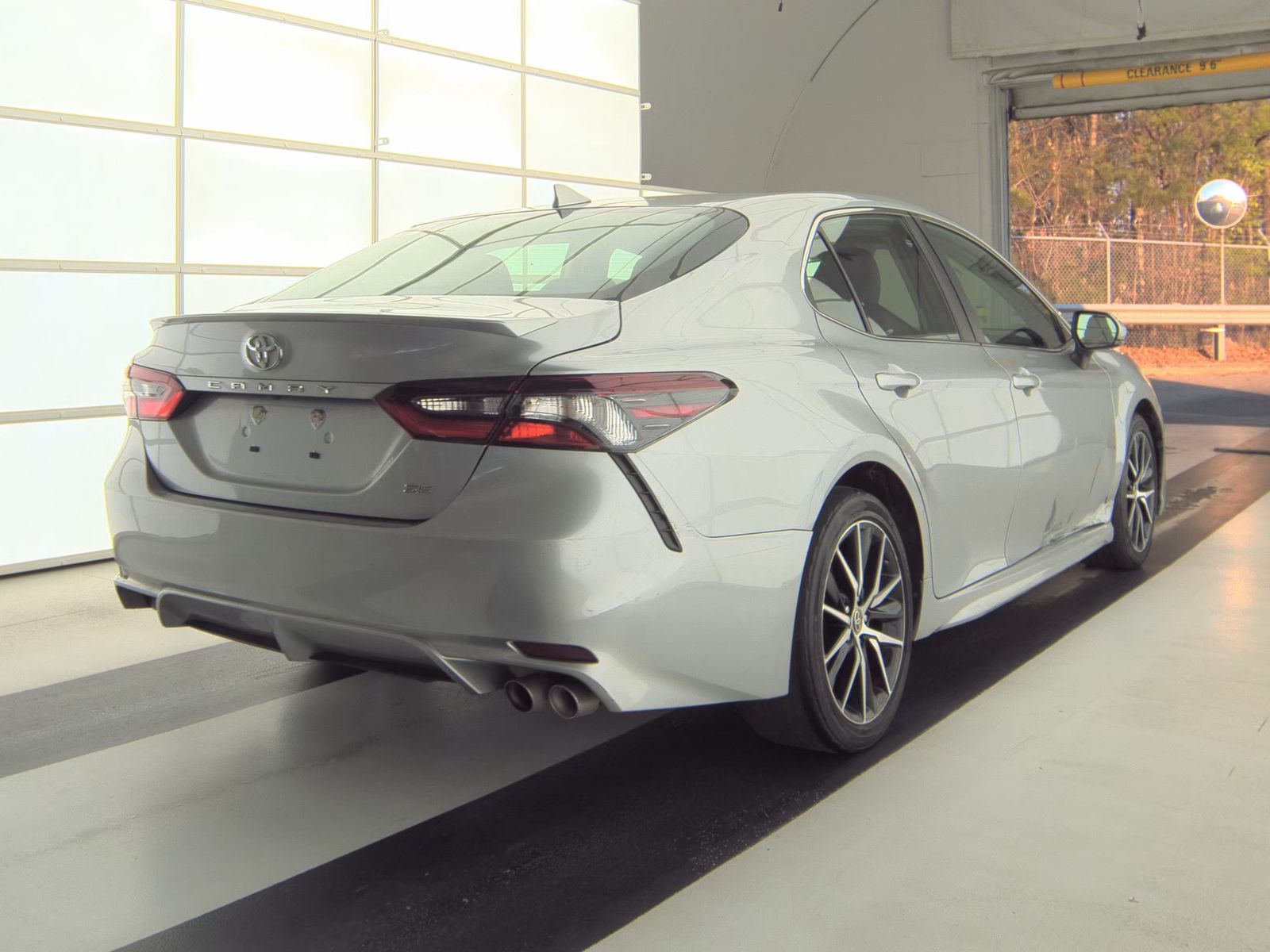 2023 Toyota Camry SE FWD