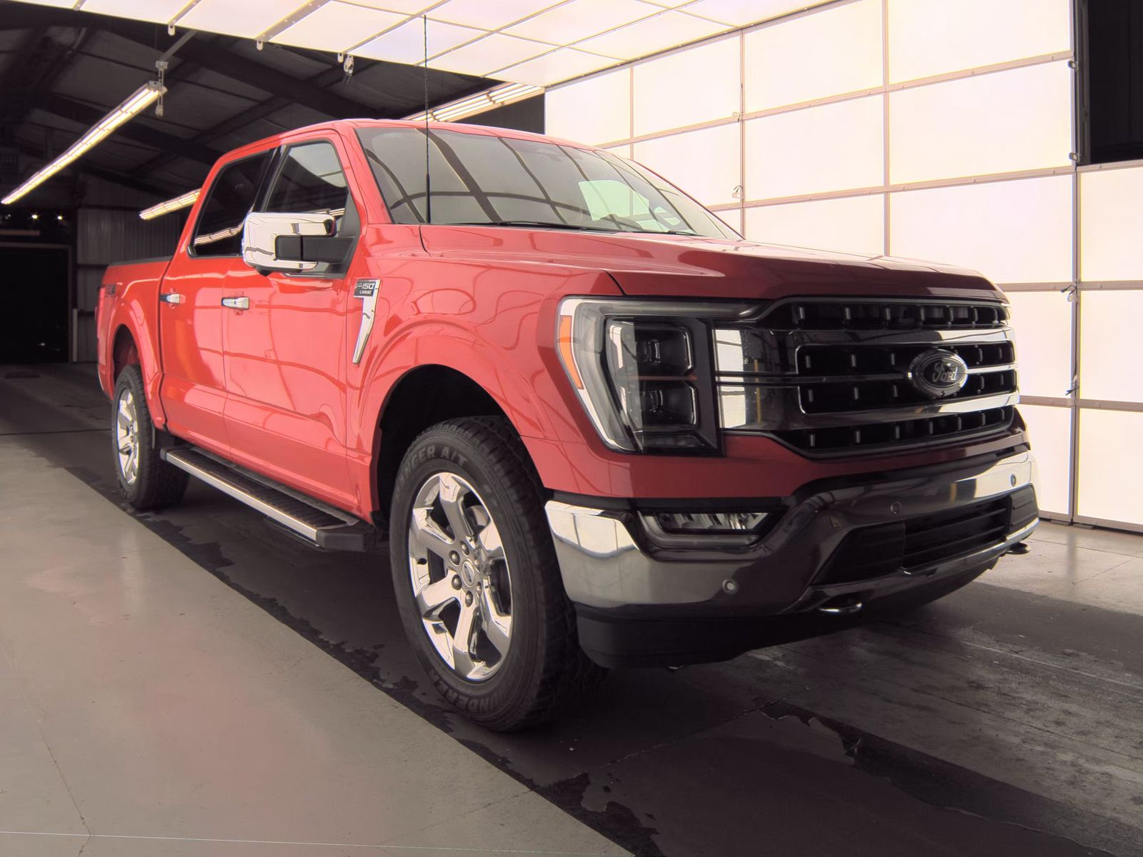 2023 Ford F-150 Lariat AWD