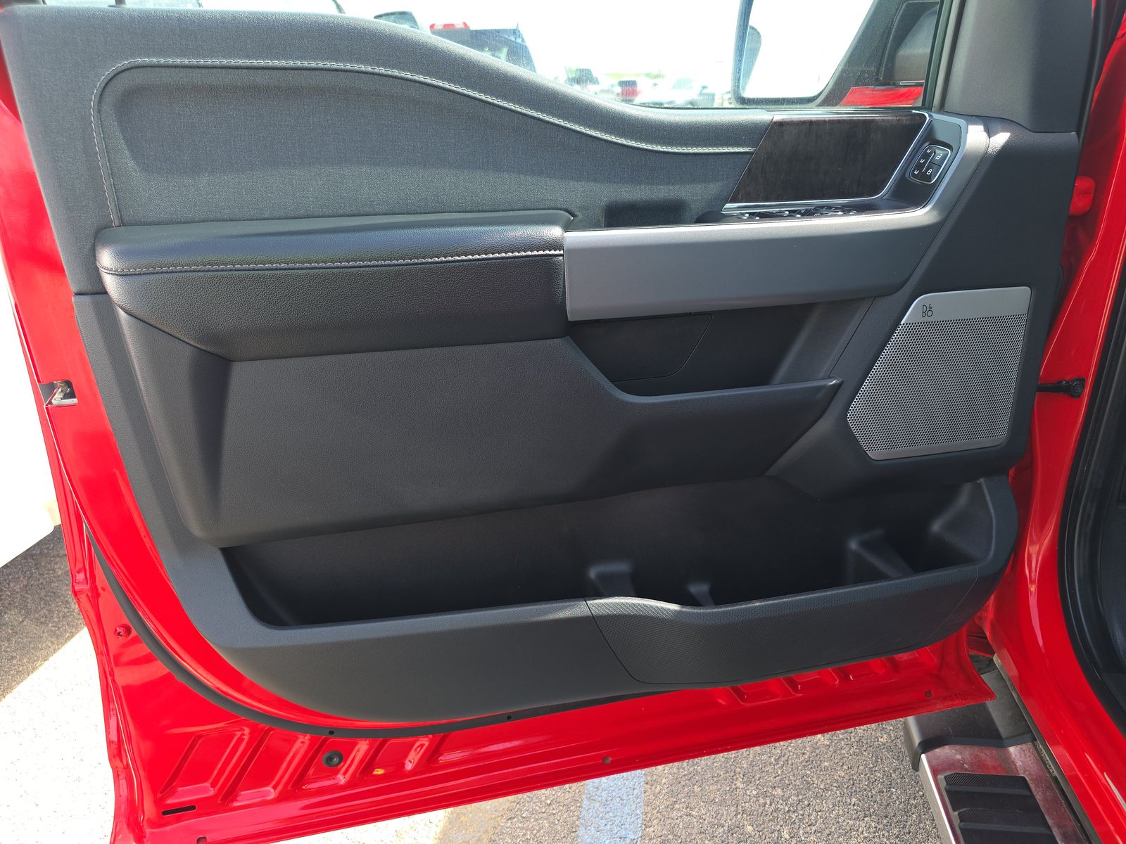 2023 Ford F-150 Lariat AWD