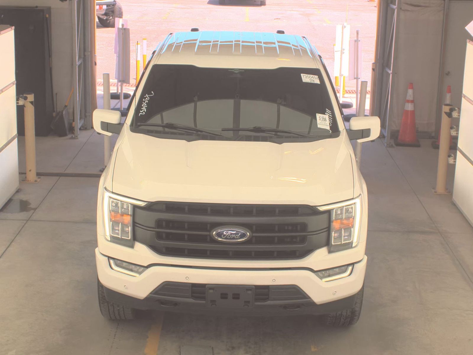 2023 Ford F-150 Lariat AWD