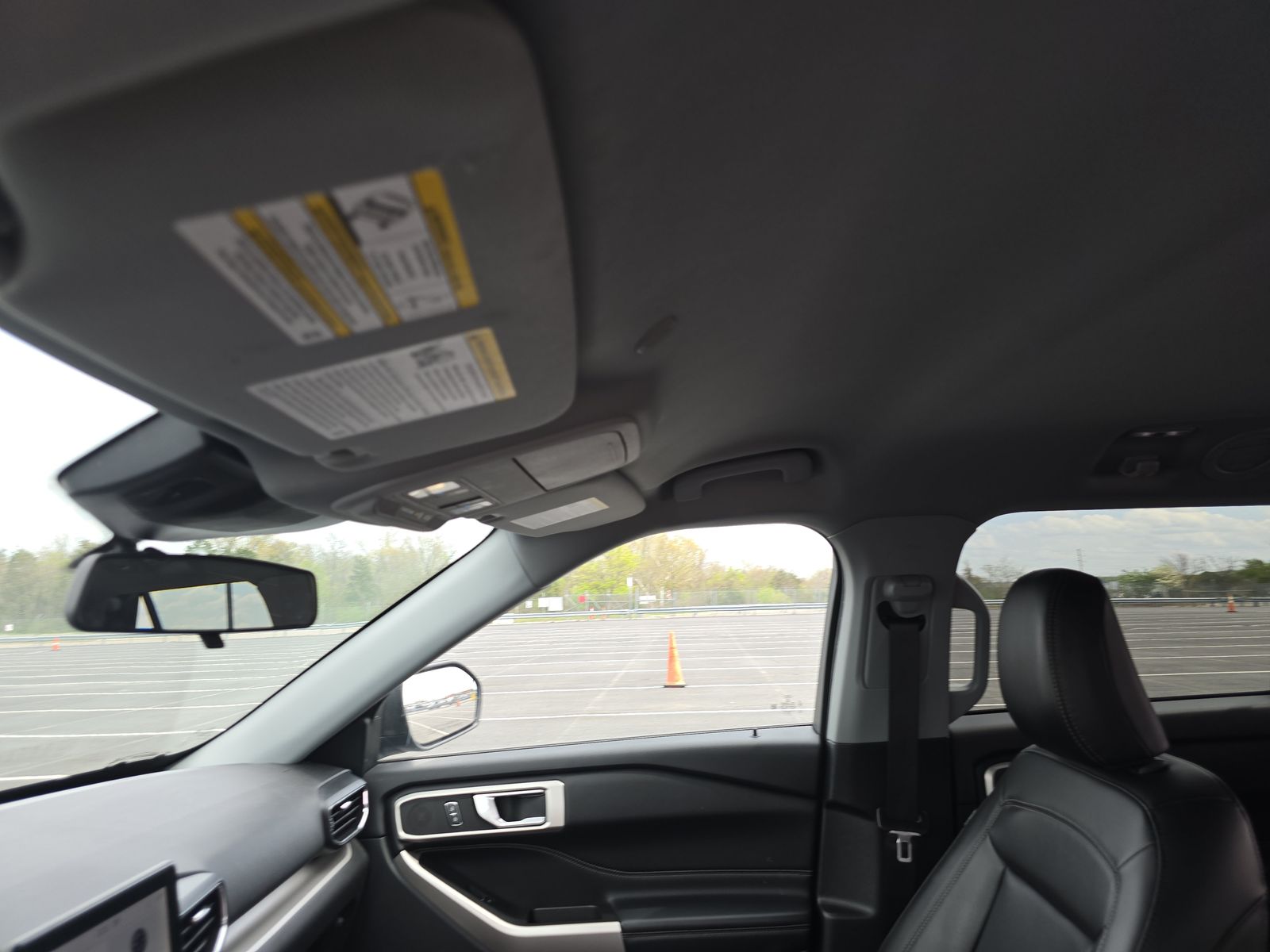 2022 Ford Explorer XLT AWD