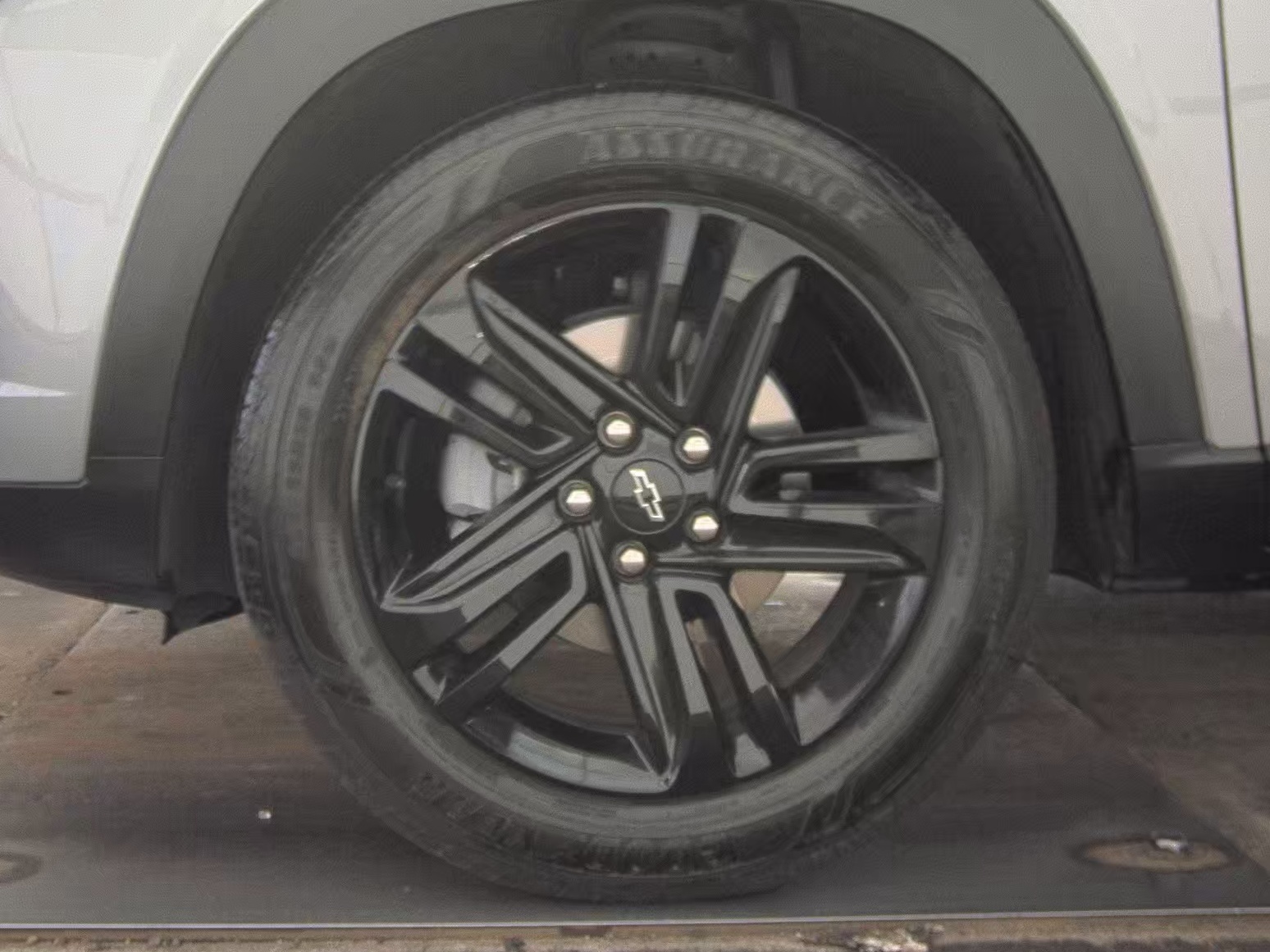 CHEVROLET ACTIV - 10