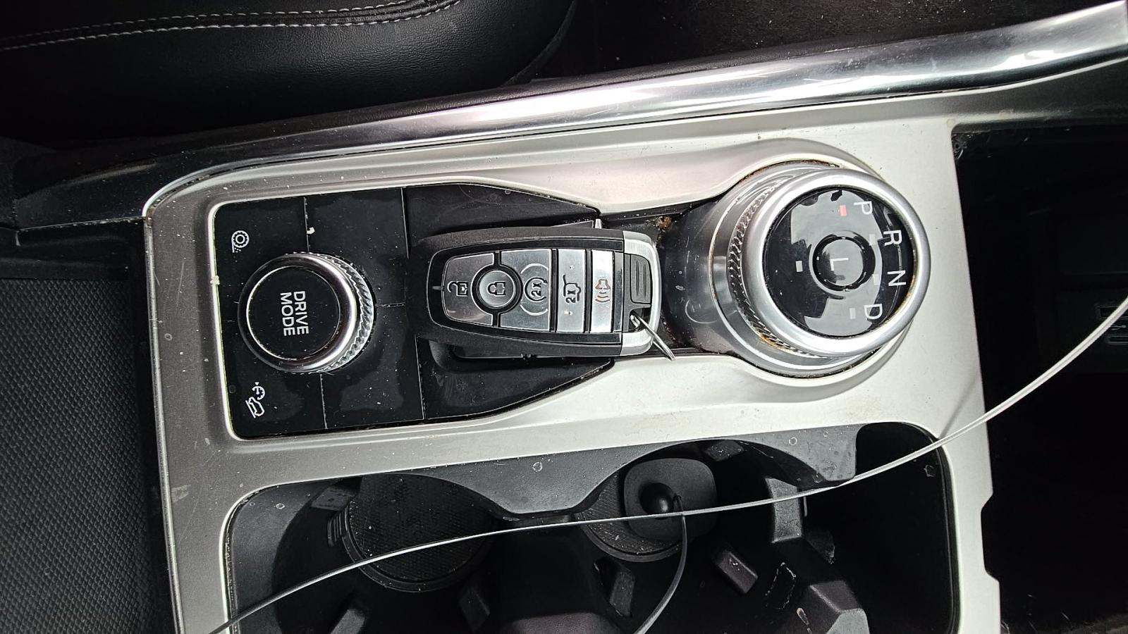 2022 Ford Explorer XLT AWD