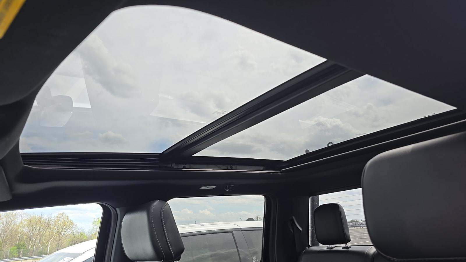 2023 Ford F-150 Hybrid Lariat AWD