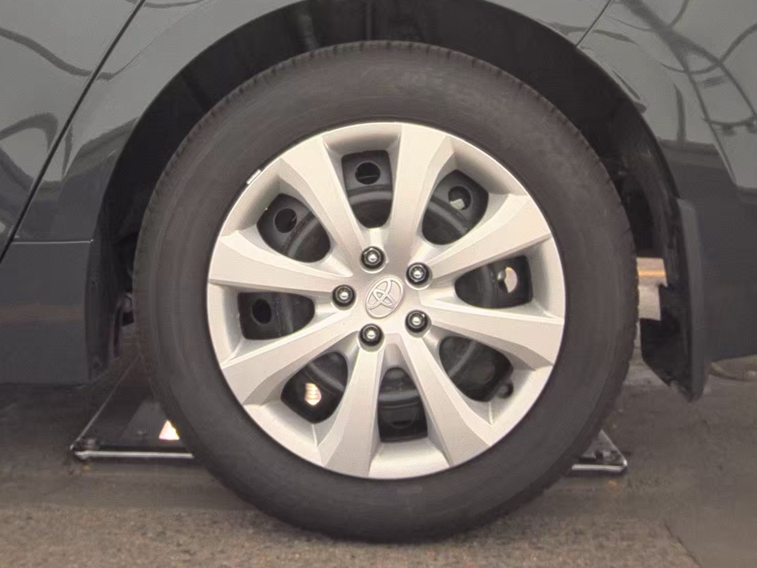 2026 Toyota Corolla LE FWD