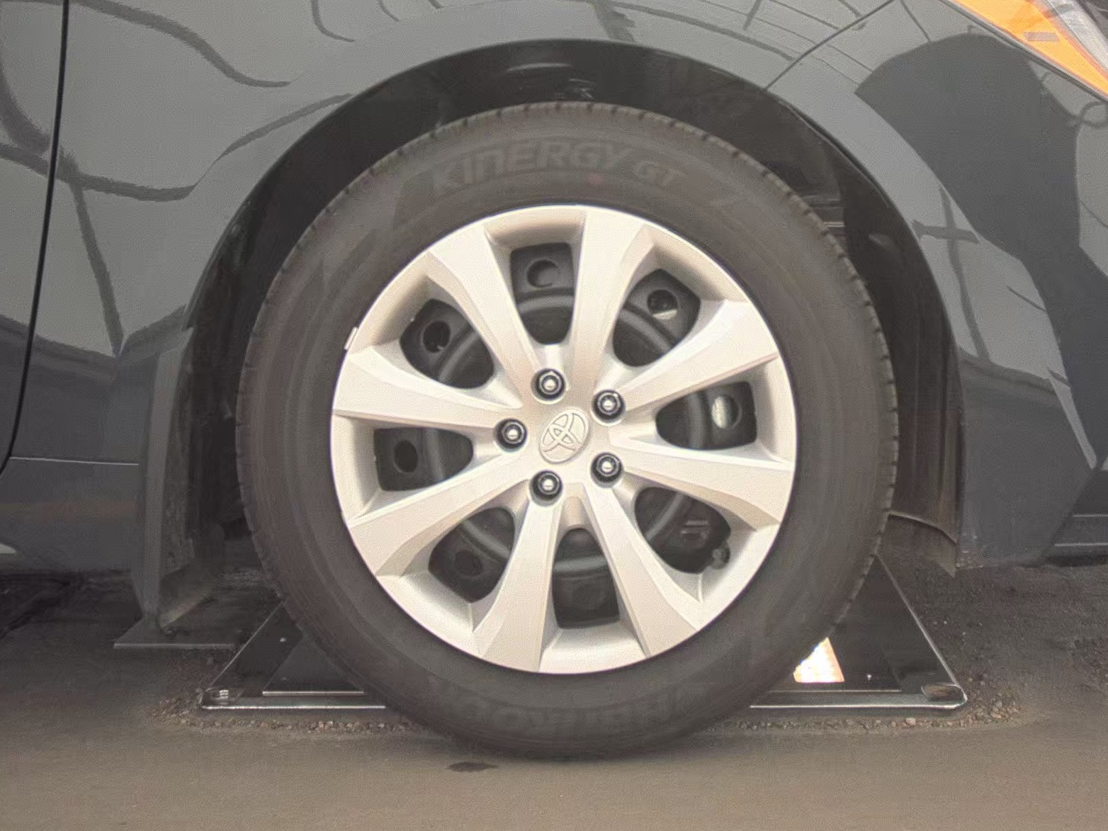 2026 Toyota Corolla LE FWD