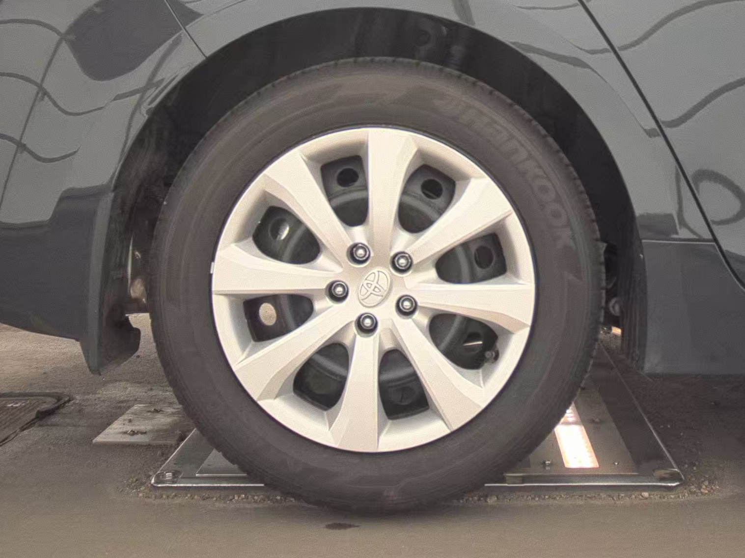 2026 Toyota Corolla LE FWD