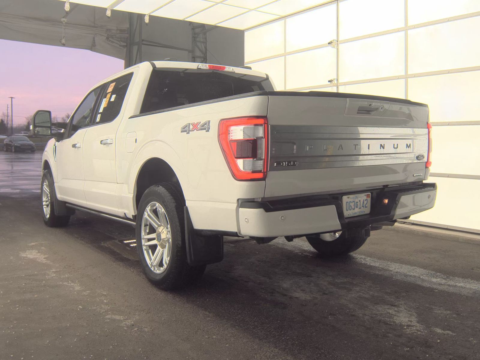 2023 Ford F-150 Platinum AWD