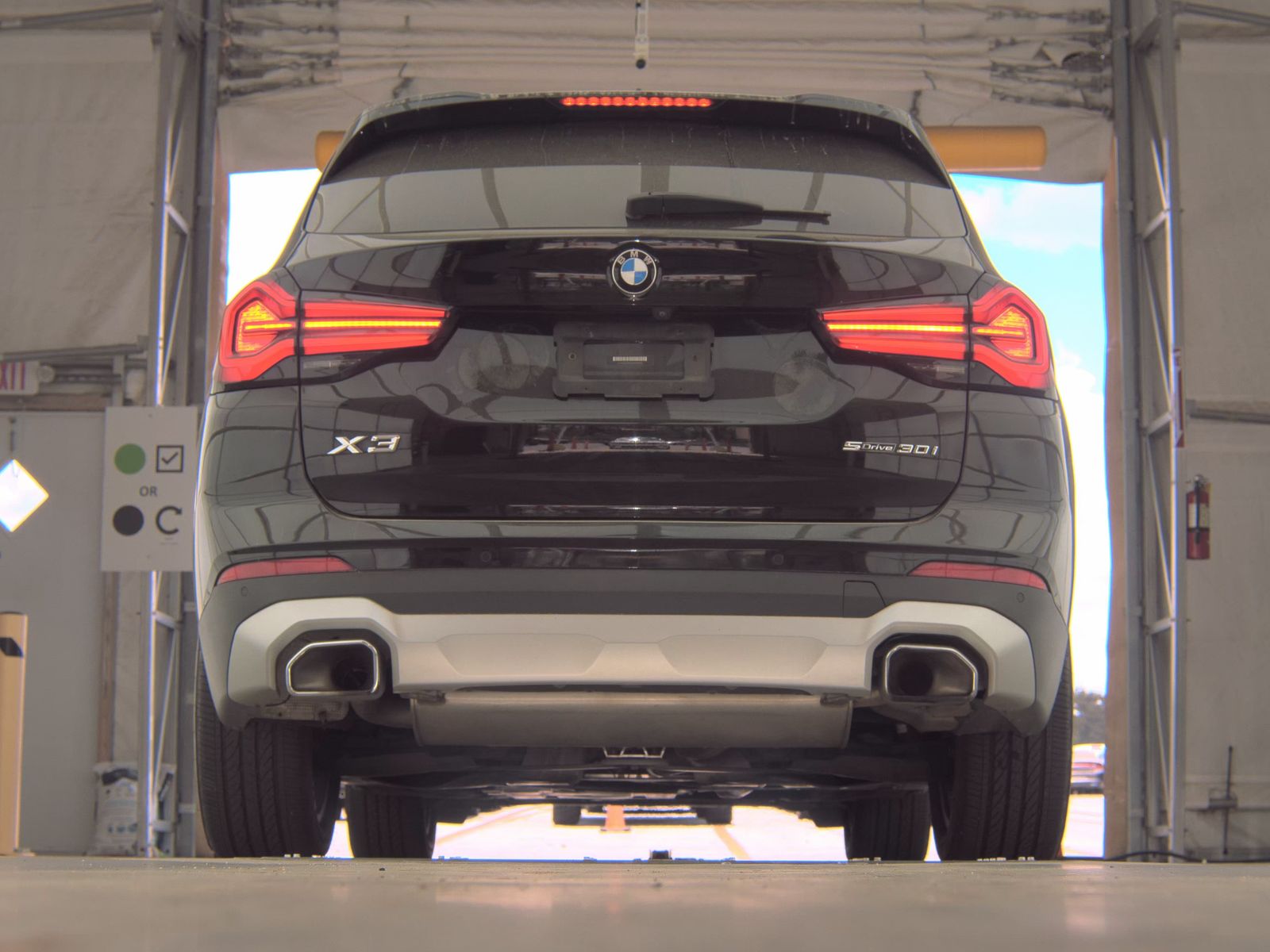 2022 BMW X3 sDrive30i RWD