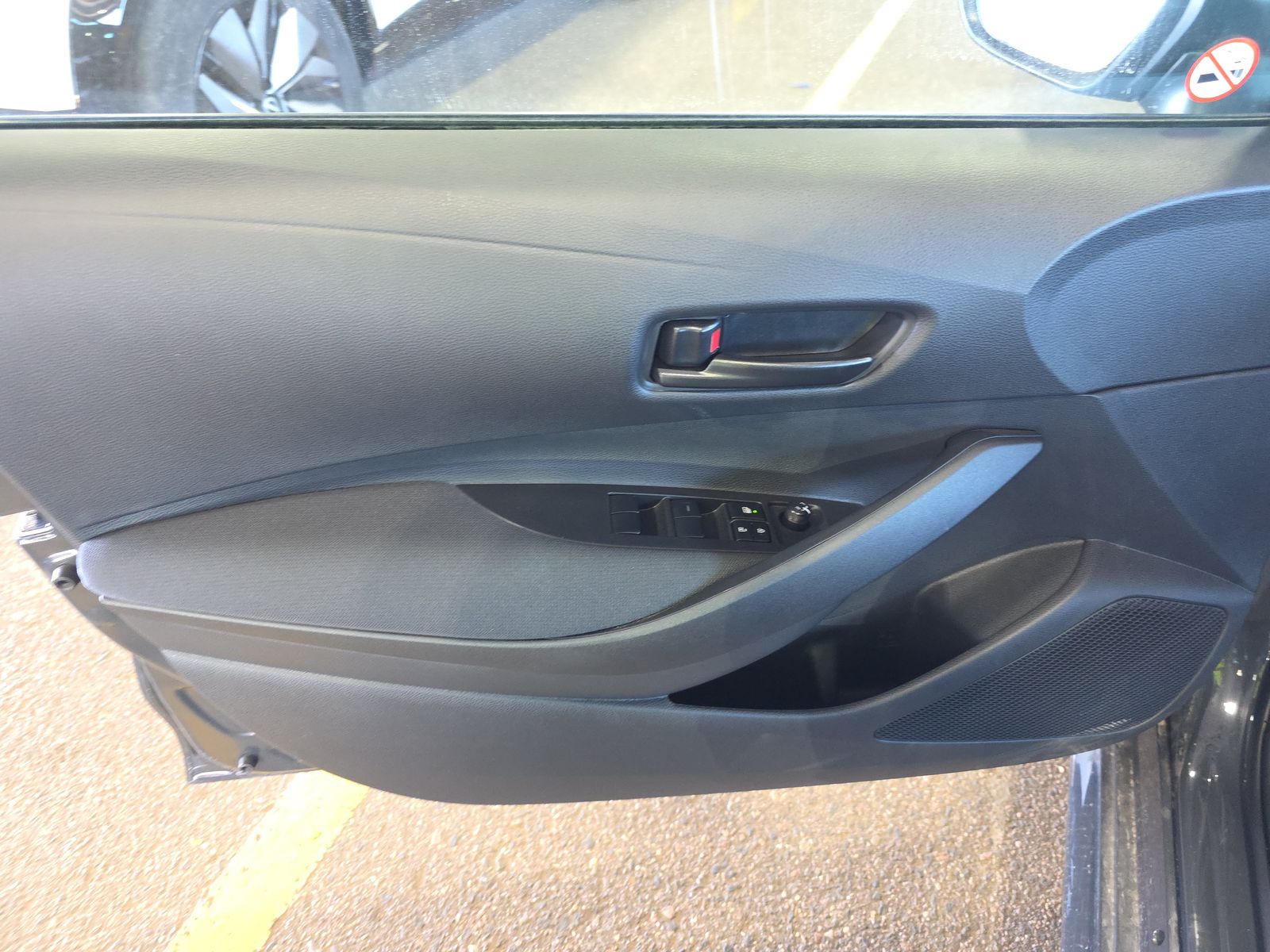 2026 Toyota Corolla LE FWD