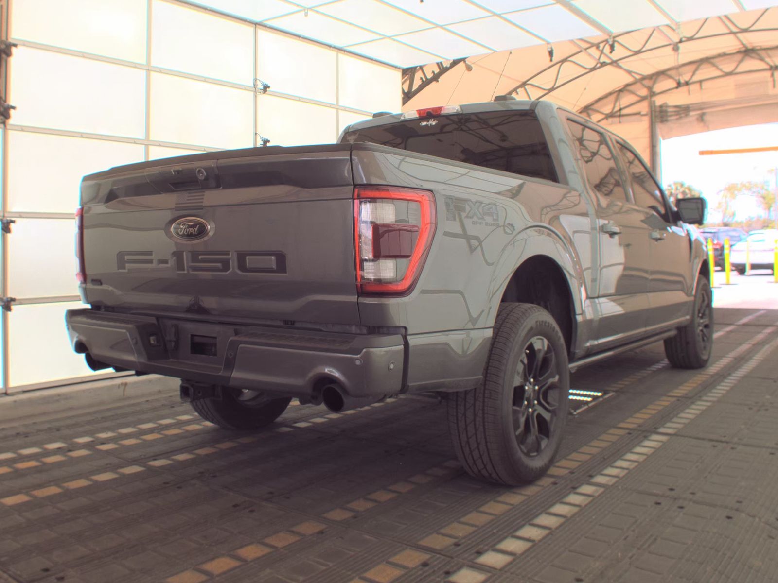 2022 Ford F-150 Lariat AWD