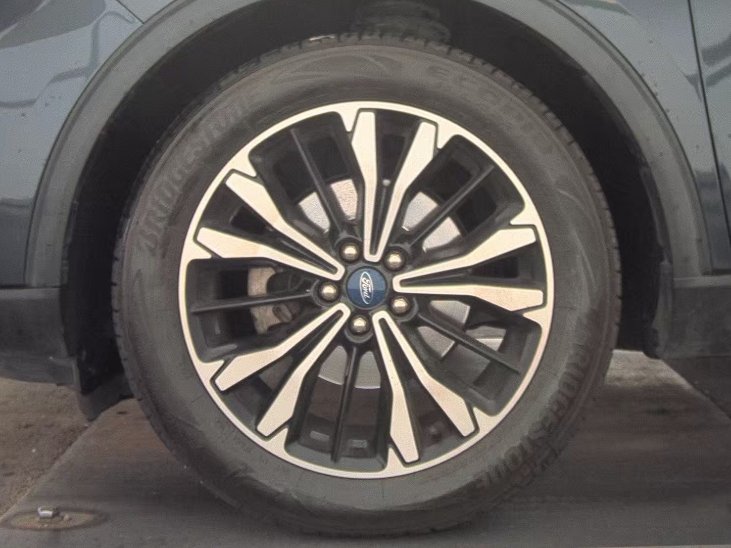 2022 Ford Escape SE FWD