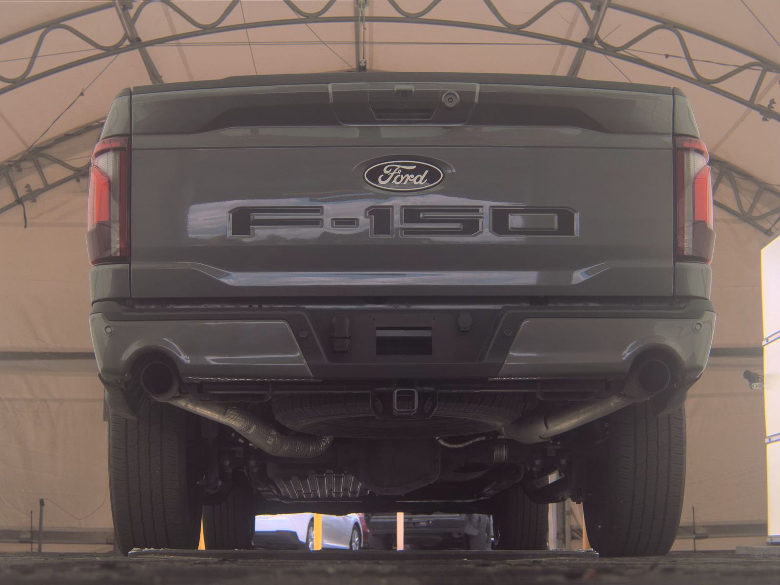 FORD F-150 - 8