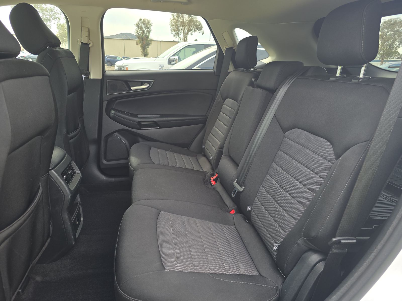 2021 Ford Edge SE FWD