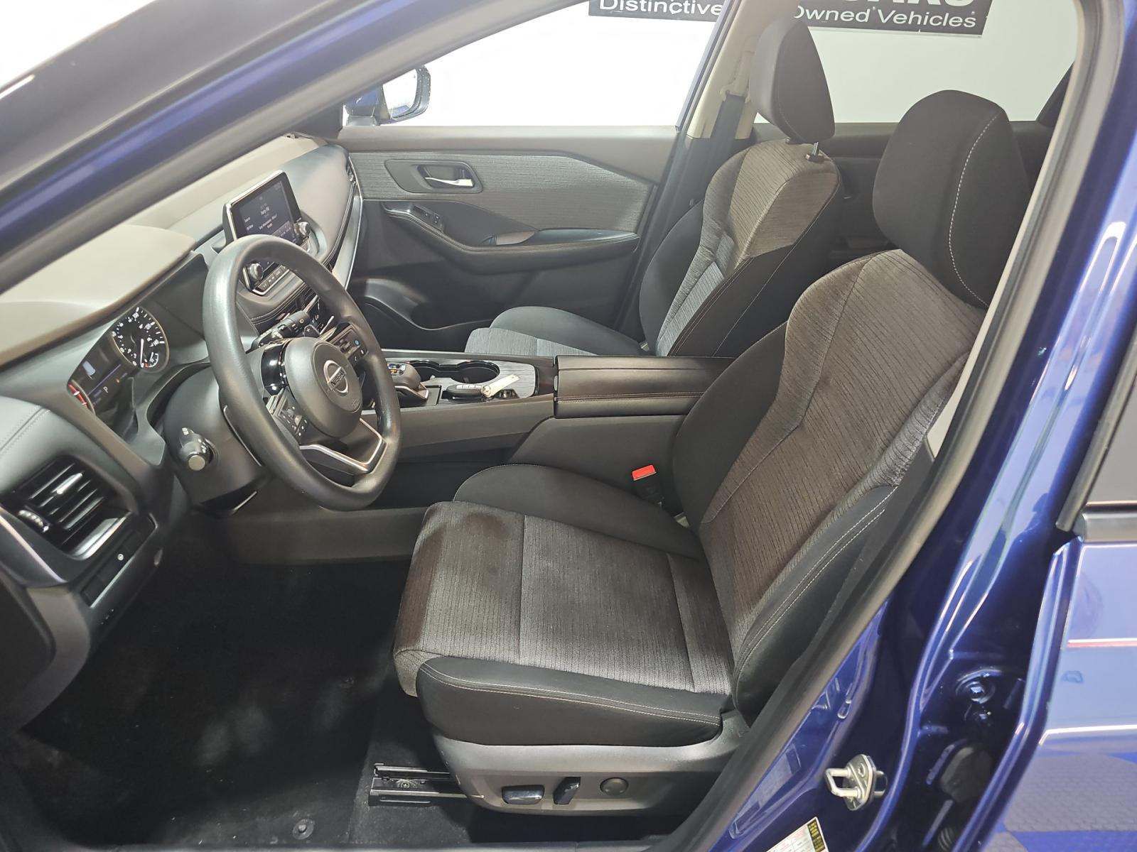 2021 Nissan Rogue SV FWD